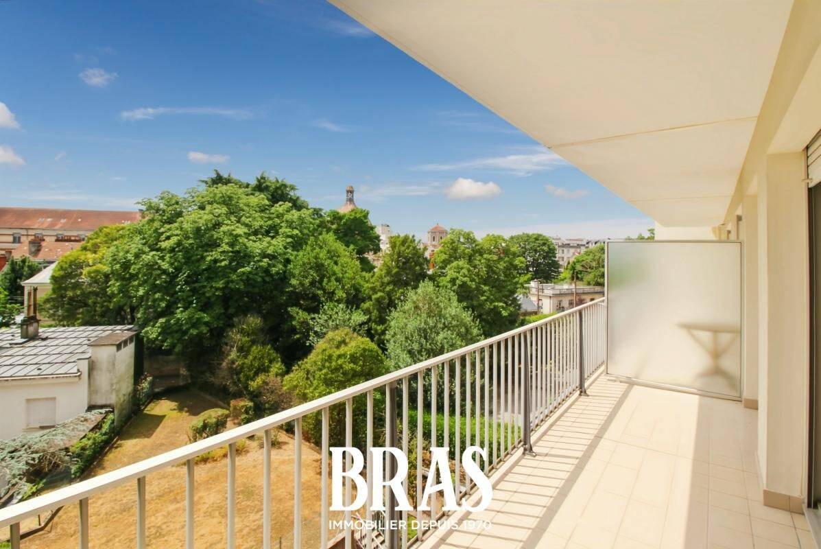 Appartement 1 pièce 39 m² · à Nantes · 39 m² · 732 €