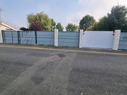 Terrain constructible à vendre 38 990 € 353 m² de terrain Grues 85580