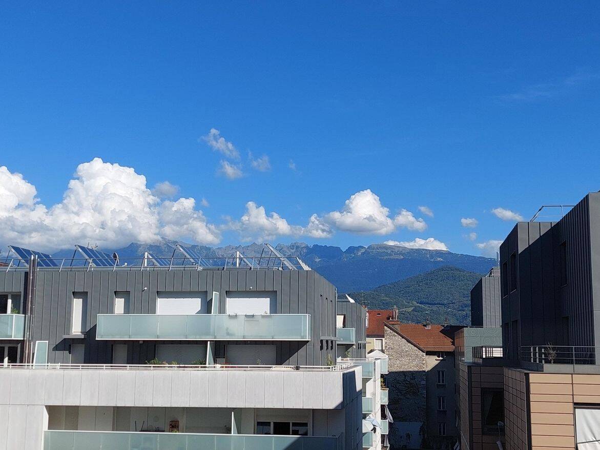 Appartement 4 pièces 98 m² · à Grenoble · 97,9 m² · 1 260 €/mois