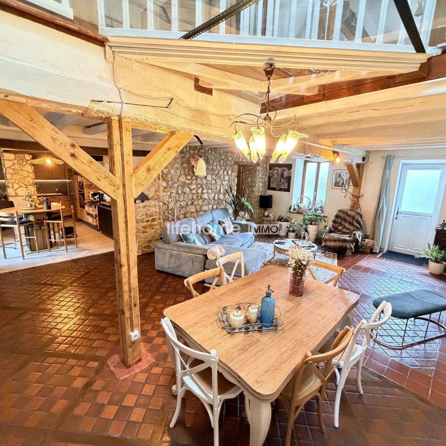 Maison 4 pièces 127 m² · à Vineuil · 127 m² · 170 000 €