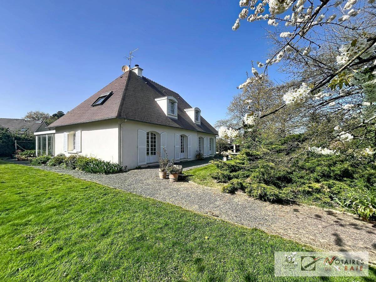Maison 10 pièces 270 m² · à Trégueux · 270 m² · 592 650 €