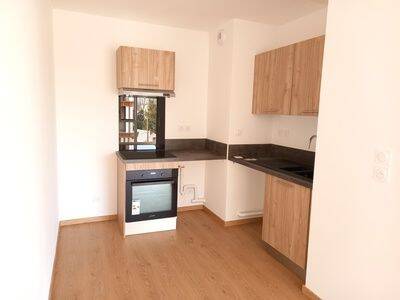 Appartement 3 pièces 60 m² · à Chambray-lès-Tours · 59,9 m² · 895 €