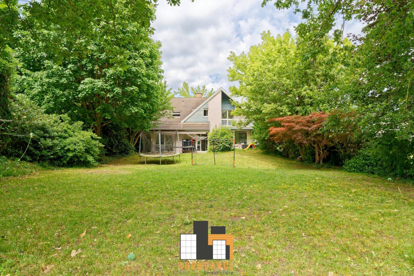 Maison 8 pièces 204 m² · à La Wantzenau · 204,4 m² · 899 000 €