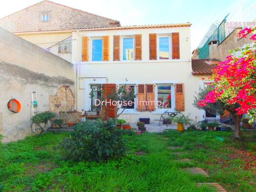 Maison à vendre 279 000 € 3 pièces 2 chambres 106 m² 220 m² de terrain Saint Mauront Marseille 3ème arrondissement 13003