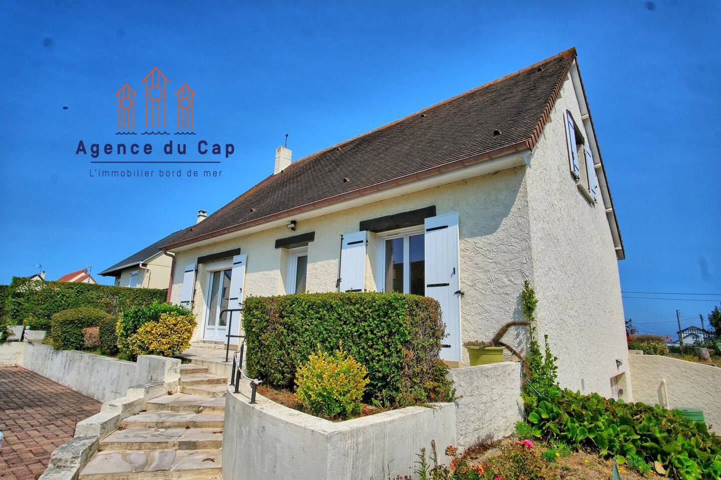 Maison 5 pièces 95 m² · à Bernières-sur-Mer · 95 m² · 357 000 €