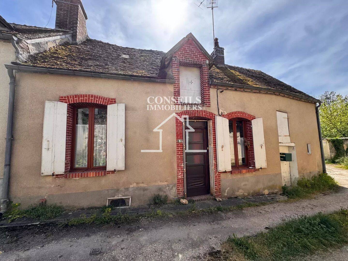 Maison 3 pièces 47 m² · à Saint-Julien-du-Sault · 46,5 m² · 49 500 €