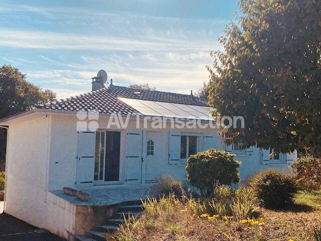 Maison 10 pièces 151 m² · à Châteauneuf-sur-Charente · 151 m² · 218 000 €