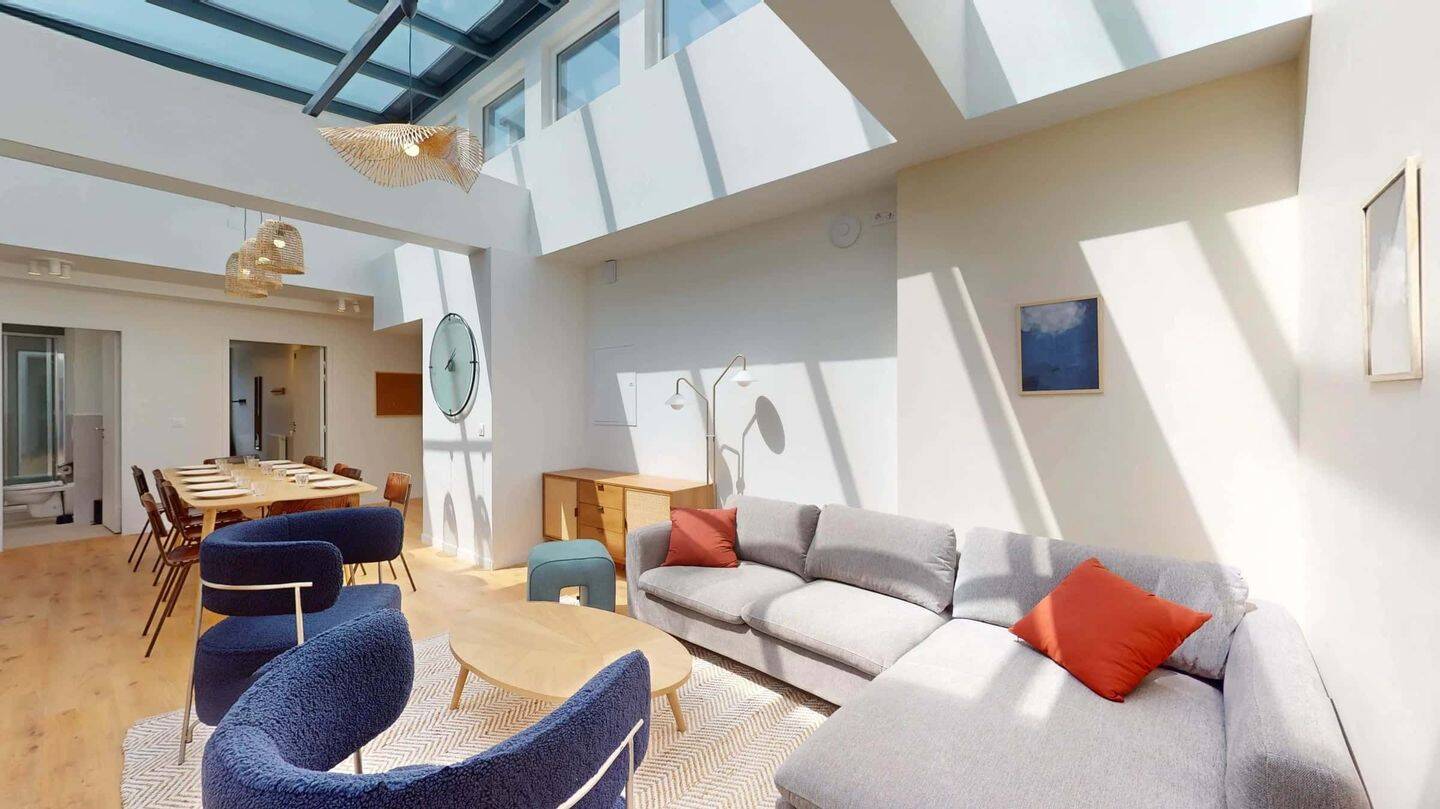 1 pièce 15 m² · à Suresnes · 15 m² · 803 €