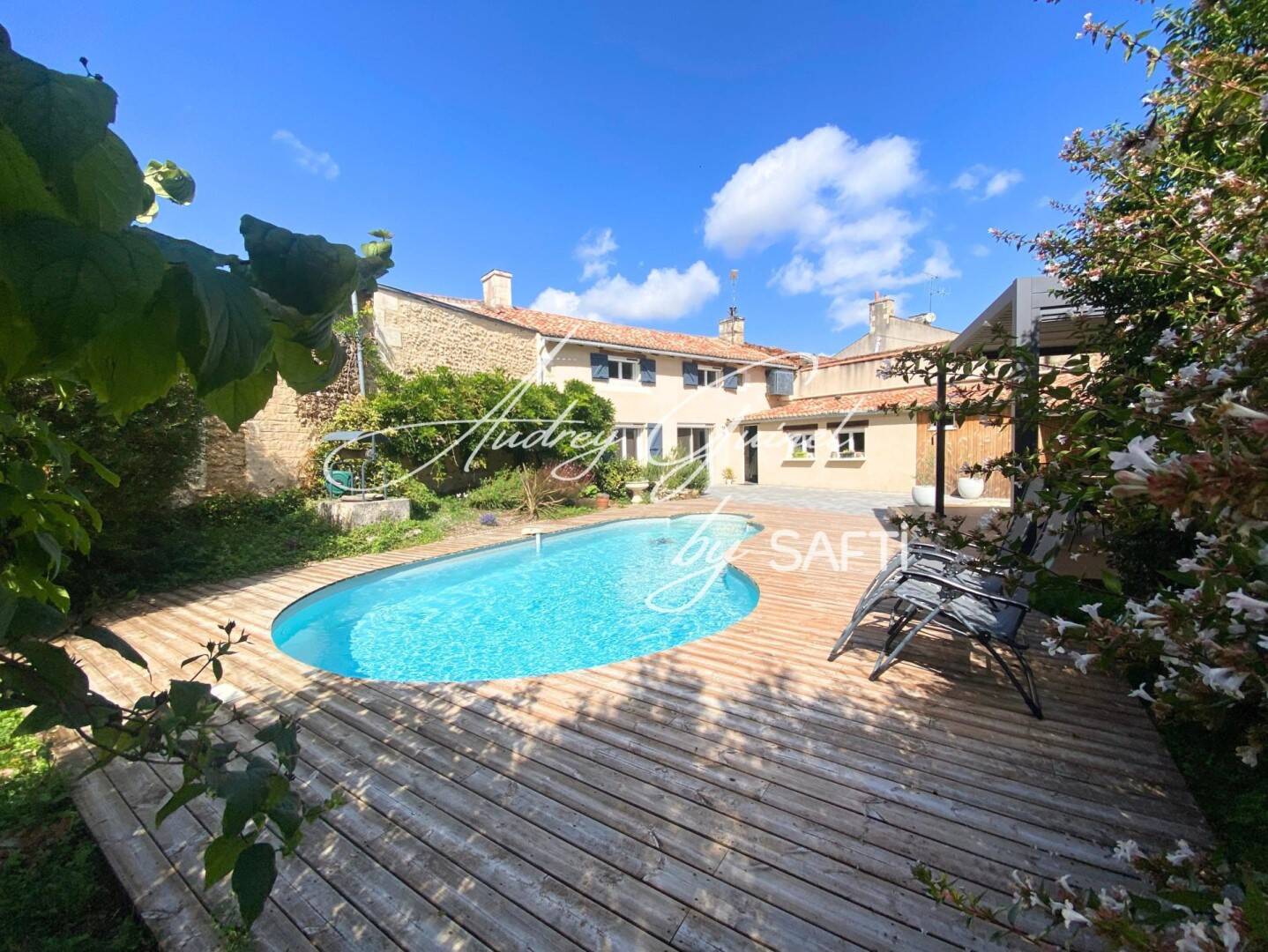 Maison 5 pièces 125 m² · à Quinçay · 125 m² · 354 000 €