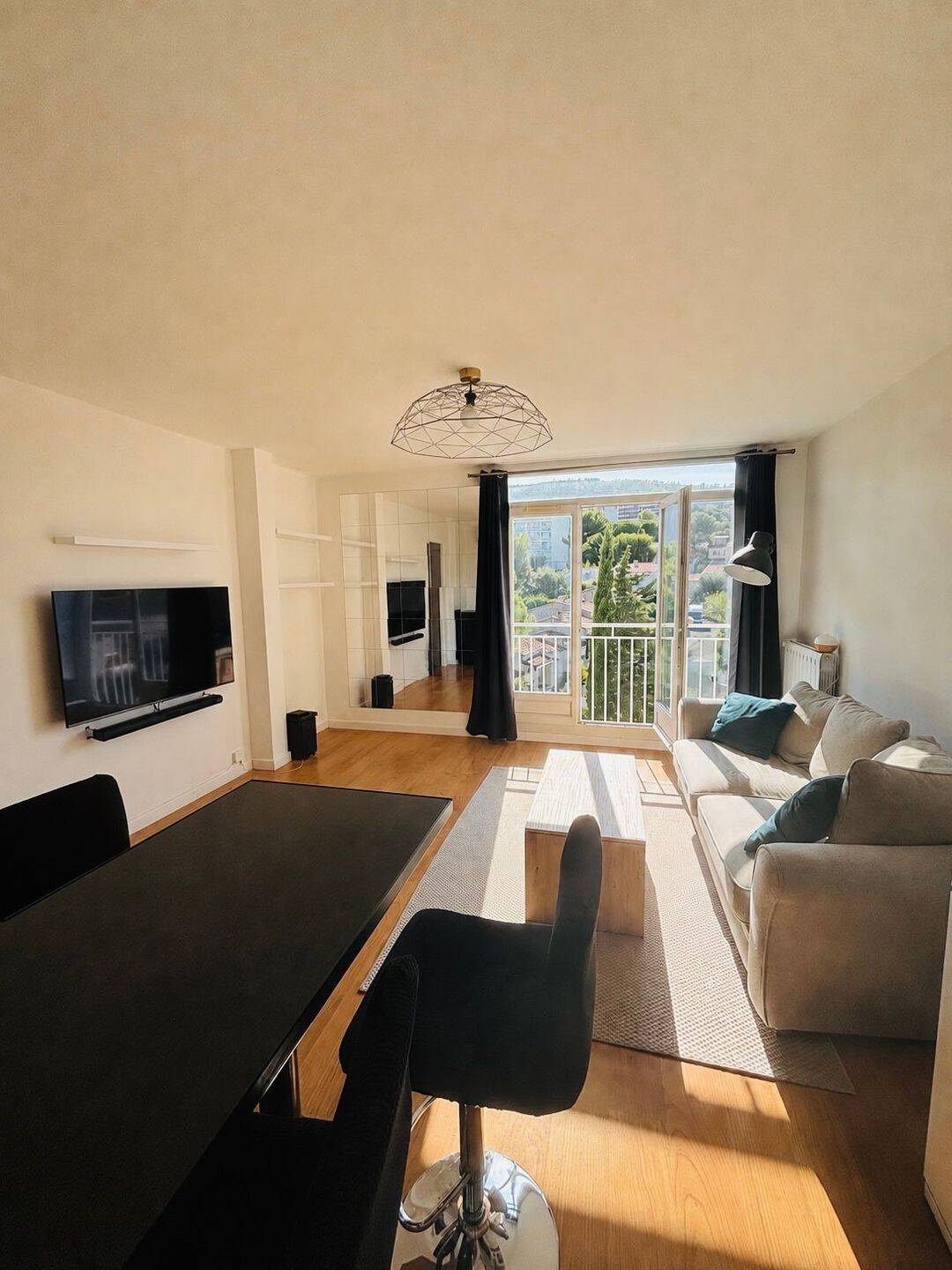 Appartement 2 pièces 45 m² · à La Ciotat · 45 m² · 220 000 €