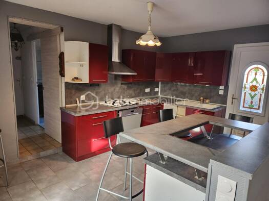 Maison à vendre 135 850 € 4 pièces 2 chambres 84 m² Montgérain 60420