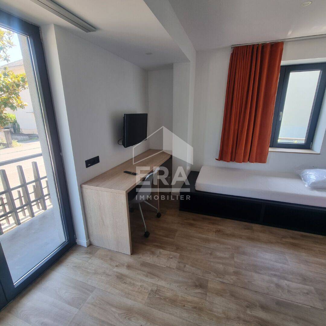 1 pièce 10 m² · à Annecy · 10 m² · 650 €