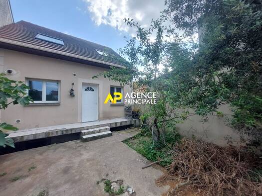 Maison à vendre 277 000 € 4 pièces 3 chambres 77 m² 122 m² de terrain Val Notre Dame-La Tour Billy Argenteuil 95100