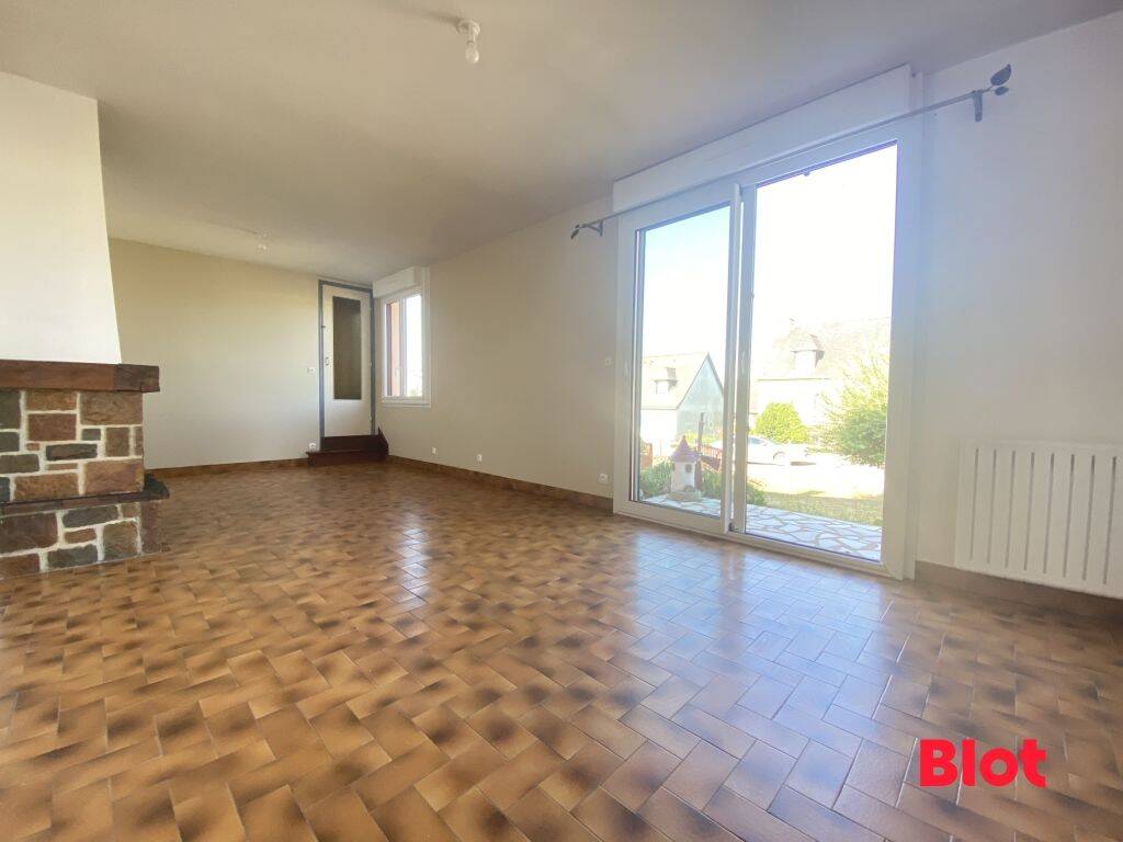 Maison 4 pièces 82 m² · à Bain-de-Bretagne · 82 m² · 875 €