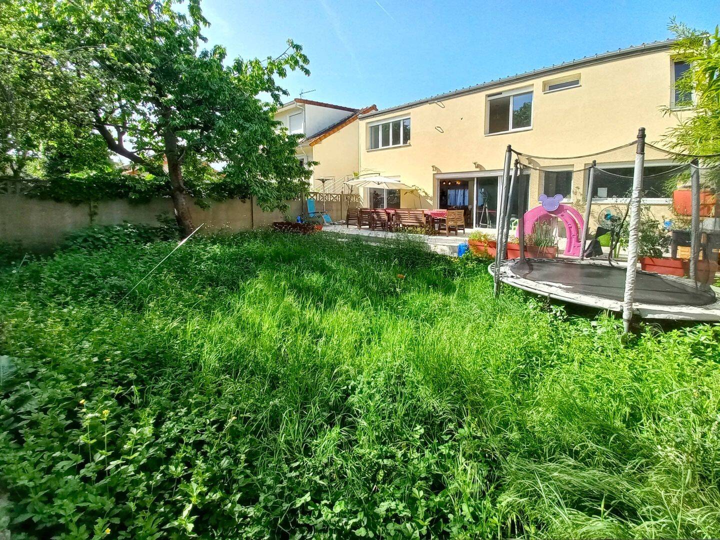 Maison 7 pièces 144 m² · à Créteil · 144 m² · 599 000 €