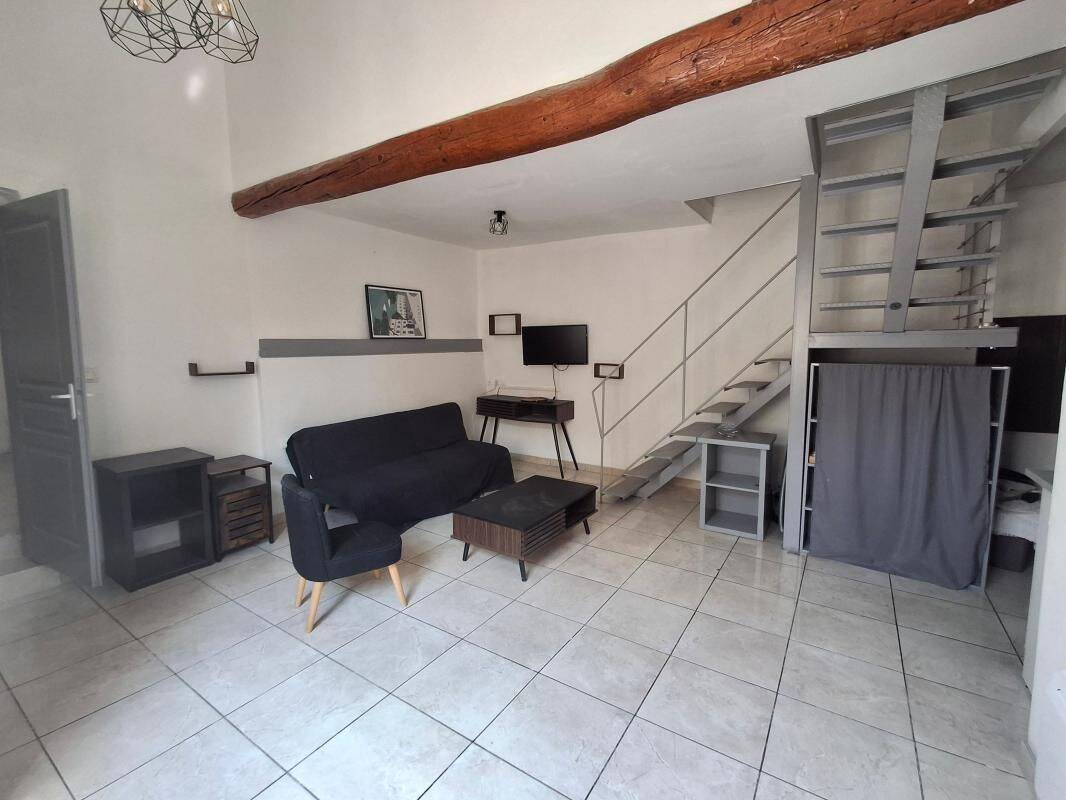 Appartement 3 pièces 50 m² · à Nîmes · 50 m² · 720 €