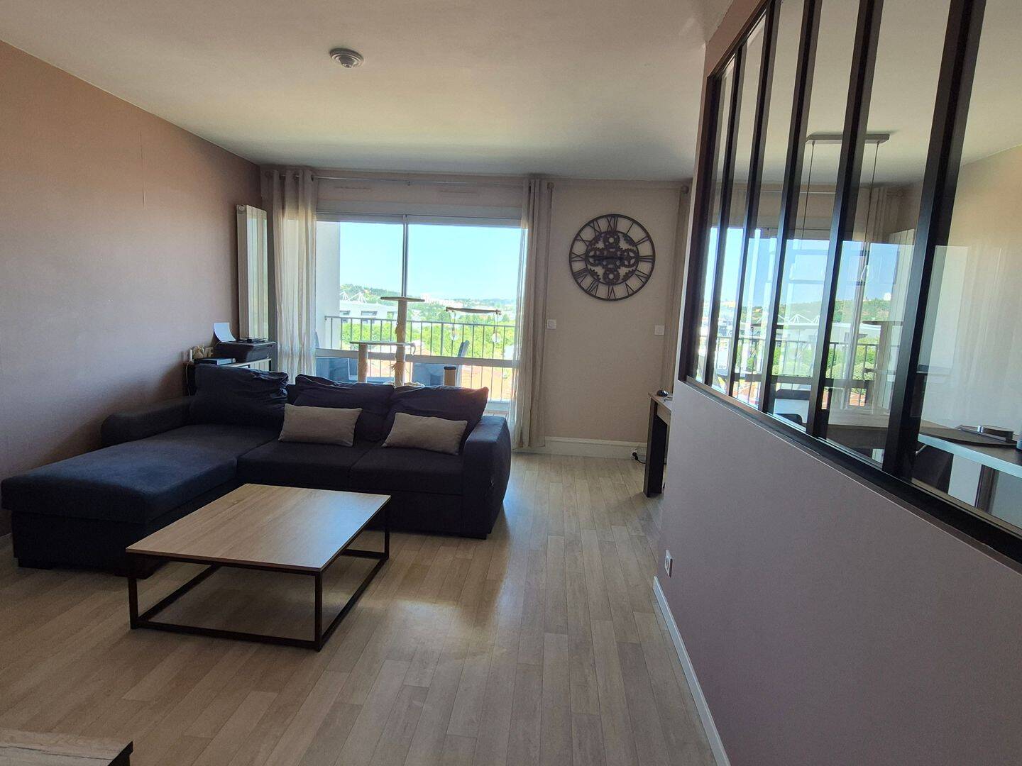 Appartement 3 pièces 66 m² · à Saint-Étienne · 66 m² · 120 000 €