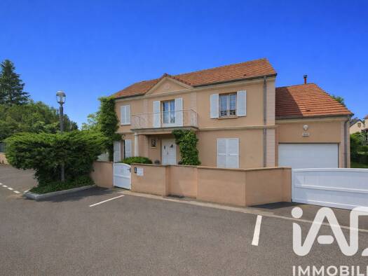 Maison à vendre 540 000 € 7 pièces 5 chambres 182 m² 913 m² de terrain Moulins-lès-Metz 57160