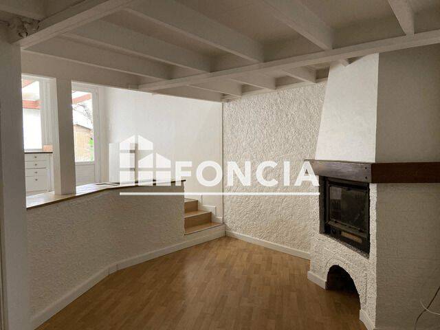 Maison 4 pièces 73 m² · à Saint-Sébastien-sur-Loire · 73,1 m² · 830 €/mois