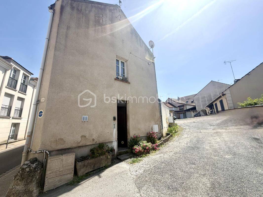 Appartement 1 pièce 23 m² · à Brie-Comte-Robert · 23 m² · 111 000 €