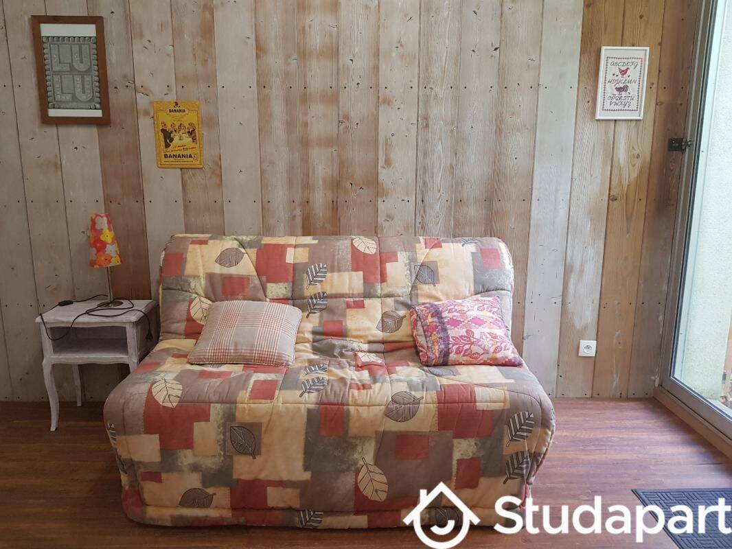 Appartement 1 pièce 14 m² · à Mûrs-Erigné · 14 m² · 430 €