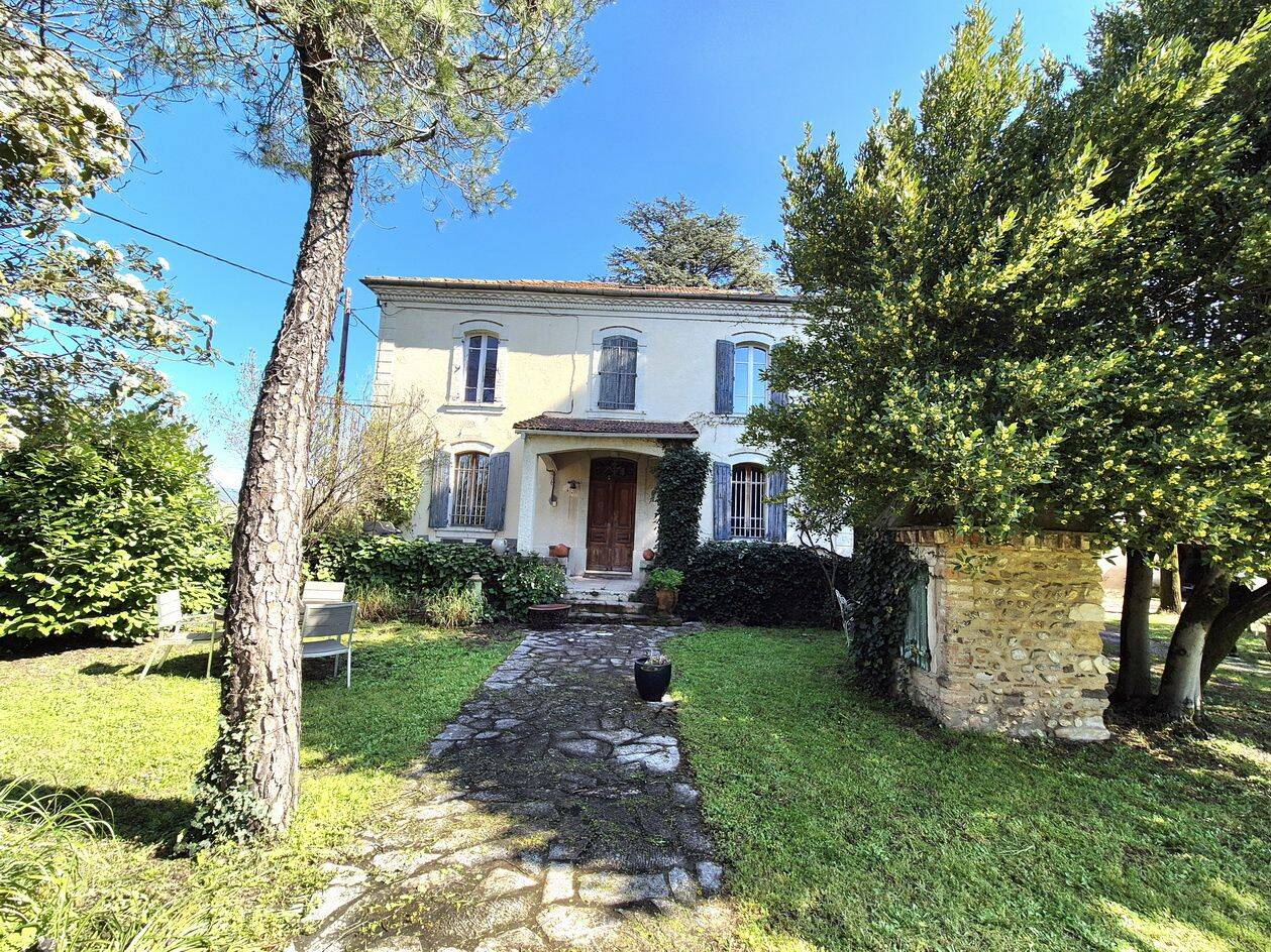 Maison 6 pièces 125 m² · à Alès · 125 m² · 235 000 €