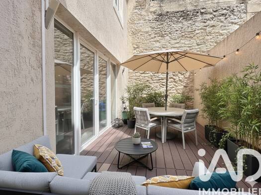 Duplex à vendre 255 000 € 5 pièces 4 chambres 155 m² RDC/2 Gambetta Nîmes 30000