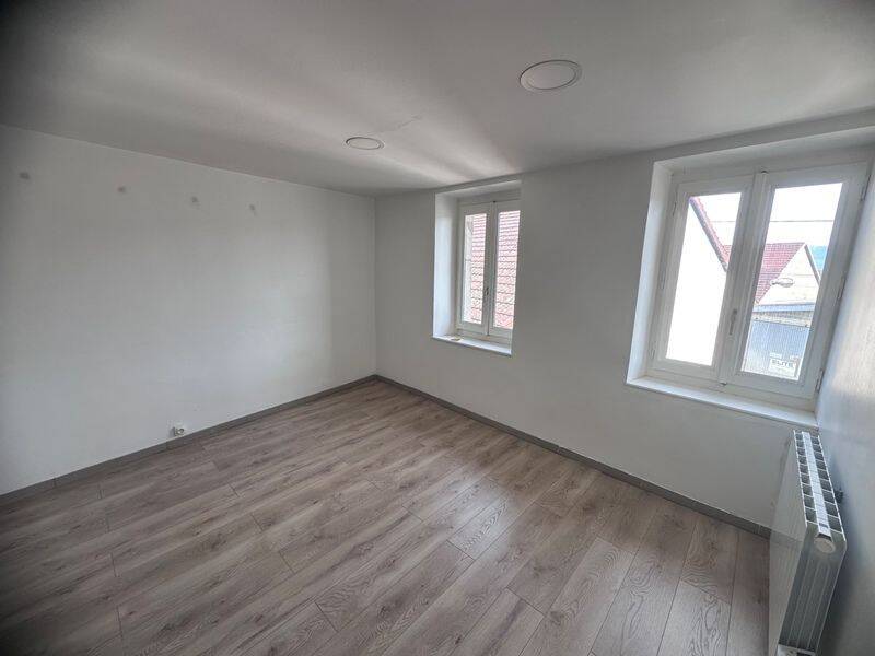 Appartement 2 pièces 50 m² · à Péron · 50 m² · 185 000 €