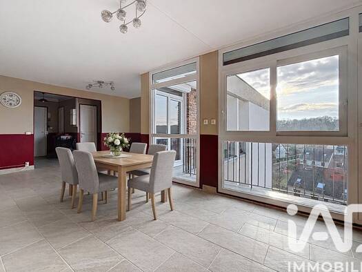 Appartement à vendre 195 000 € 5 pièces 3 chambres 91 m² Étage 7/7 Boussy-Saint-Antoine 91800