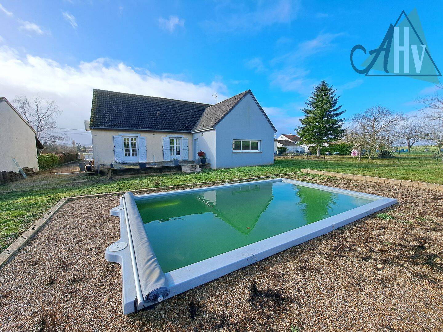 Maison 7 pièces 177 m² · à Serbonnes · 177 m² · 299 600 €
