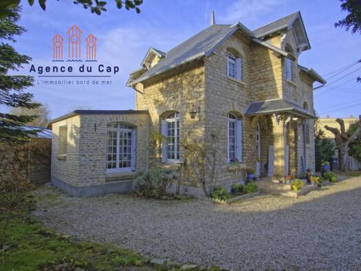 Maison à vendre 480 000 € 6 pièces 3 chambres 103 m² 657 m² de terrain Courseulles-sur-Mer 14470