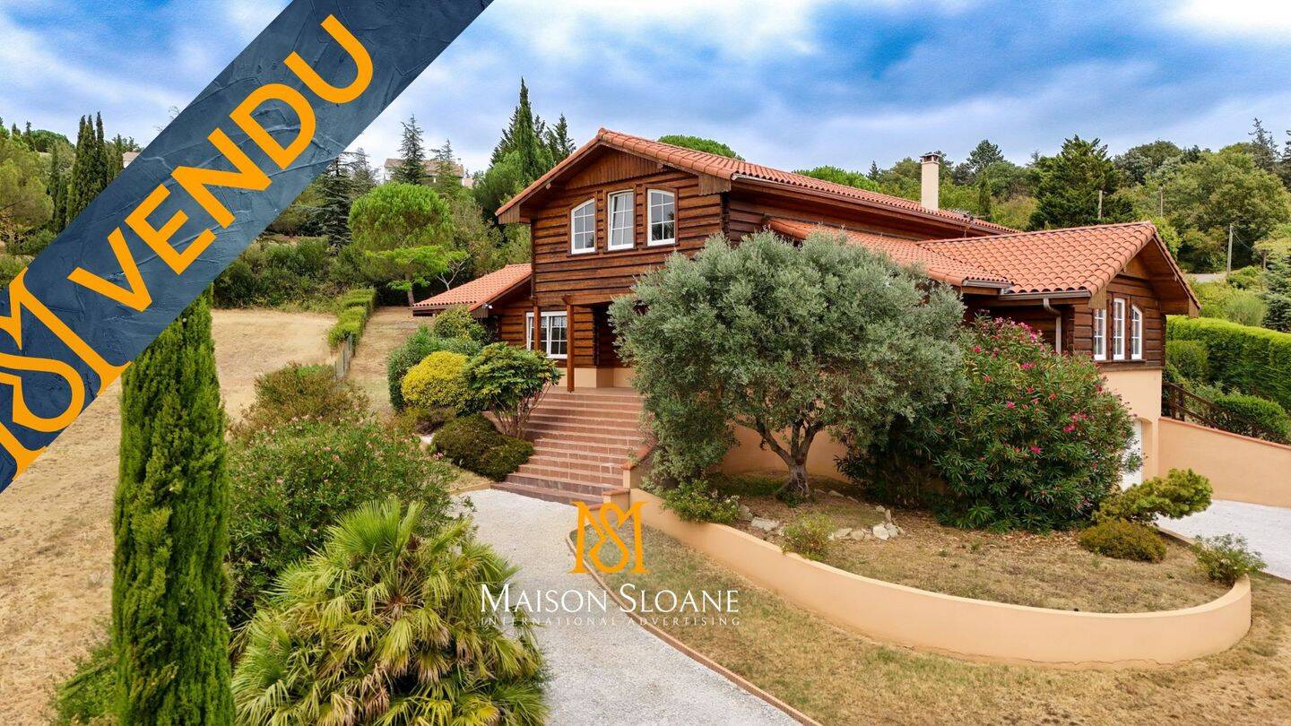 Maison 9 pièces 243 m² · à Lacroix-Falgarde · 243 m² · 775 000 €