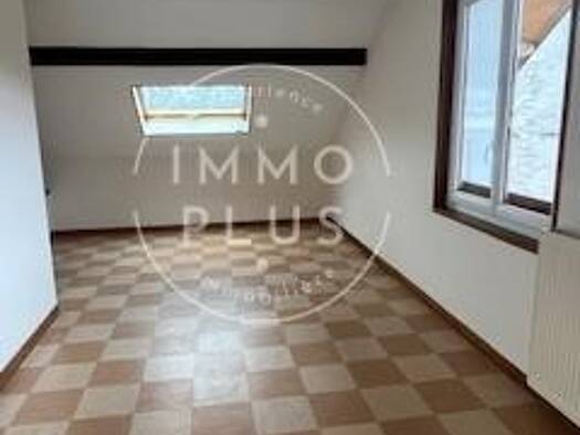 Appartement à louer 900 € 3 pièces 2 chambres 69 m² Lescheraines 73340