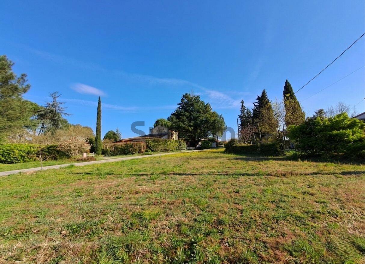 Terrain de 760 m² à Lablachère - photo 2