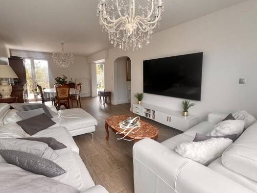 Maison à vendre 354 000 € 4 pièces 3 chambres 96 m² 288 m² de terrain Saint-Herblain 44800