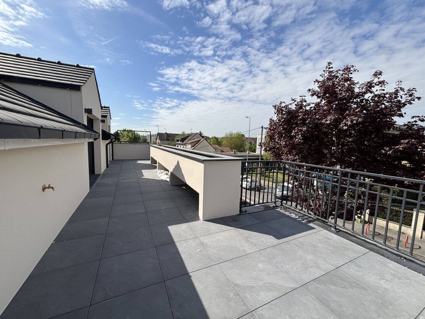 Appartement 3 pièces 61 m² · à Neuilly-sur-Marne · 61 m² · 320 000 €