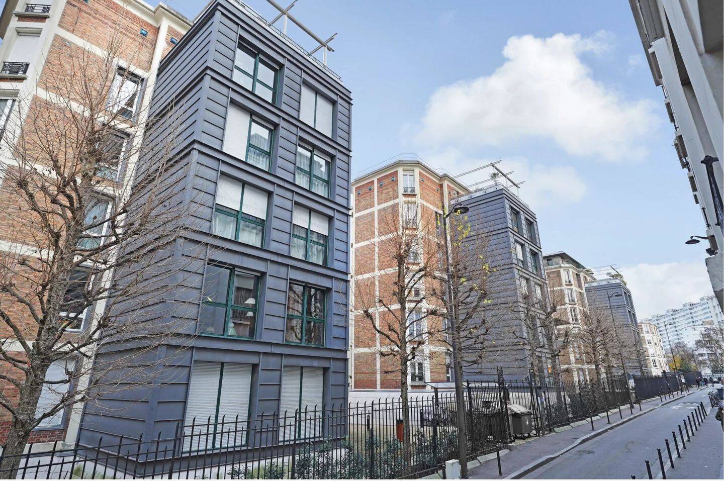 Appartement 3 pièces 87 m² · à Paris 15ème Arrondissement · 86,7 m² · 695 000 €