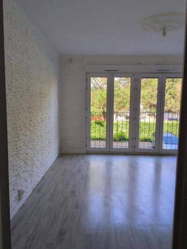Appartement 4 pièces 84 m² · à Saint-André-les-Vergers · 84 m² · 700 €