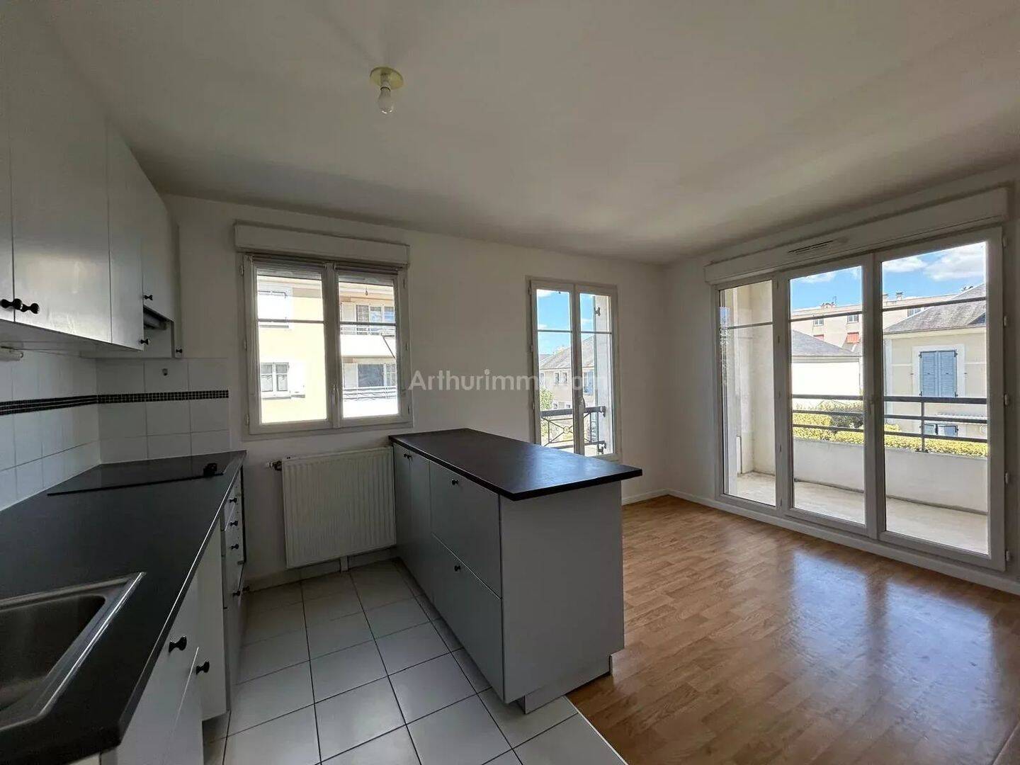 Appartement 3 pièces 64 m² · à Nozay · 64,4 m² · 988 €