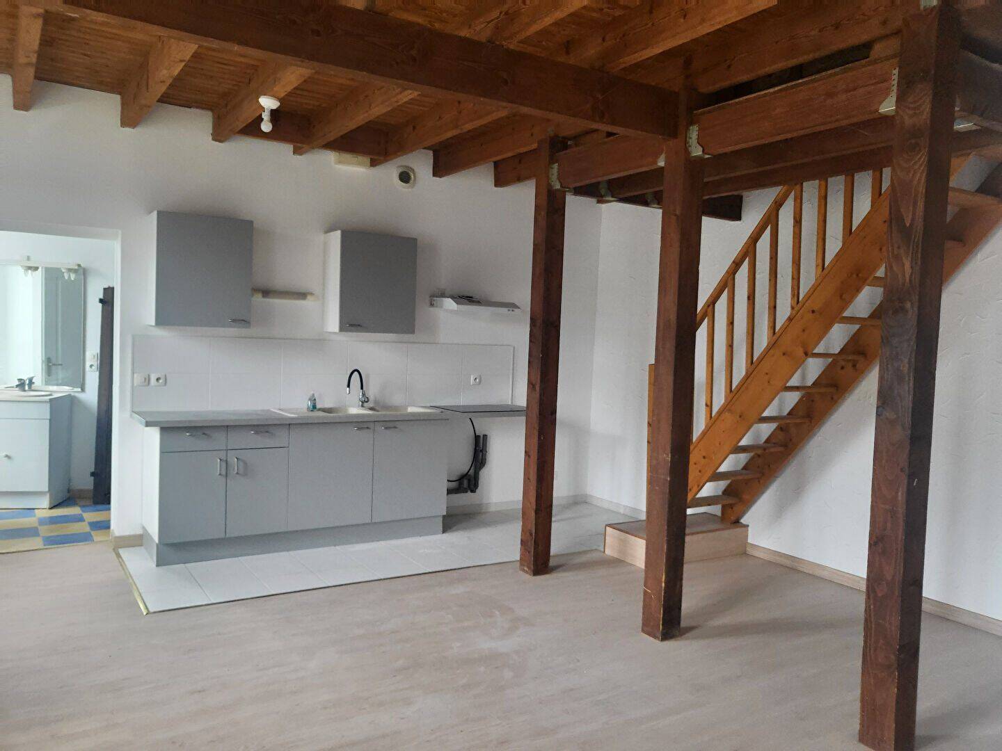 Maison 3 pièces 84 m² · à Saint-Aubin-de-Blaye · 84 m² · 650 €/mois