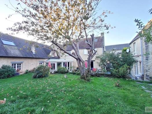 Maison à vendre 418 000 € 8 pièces 3 chambres 157 m² 698 m² de terrain Cresserons 14440