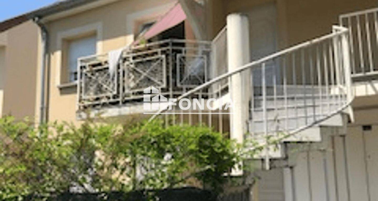 Appartement 3 pièces 62 m² · à La Ferté-Alais · 62,4 m² · 880 €