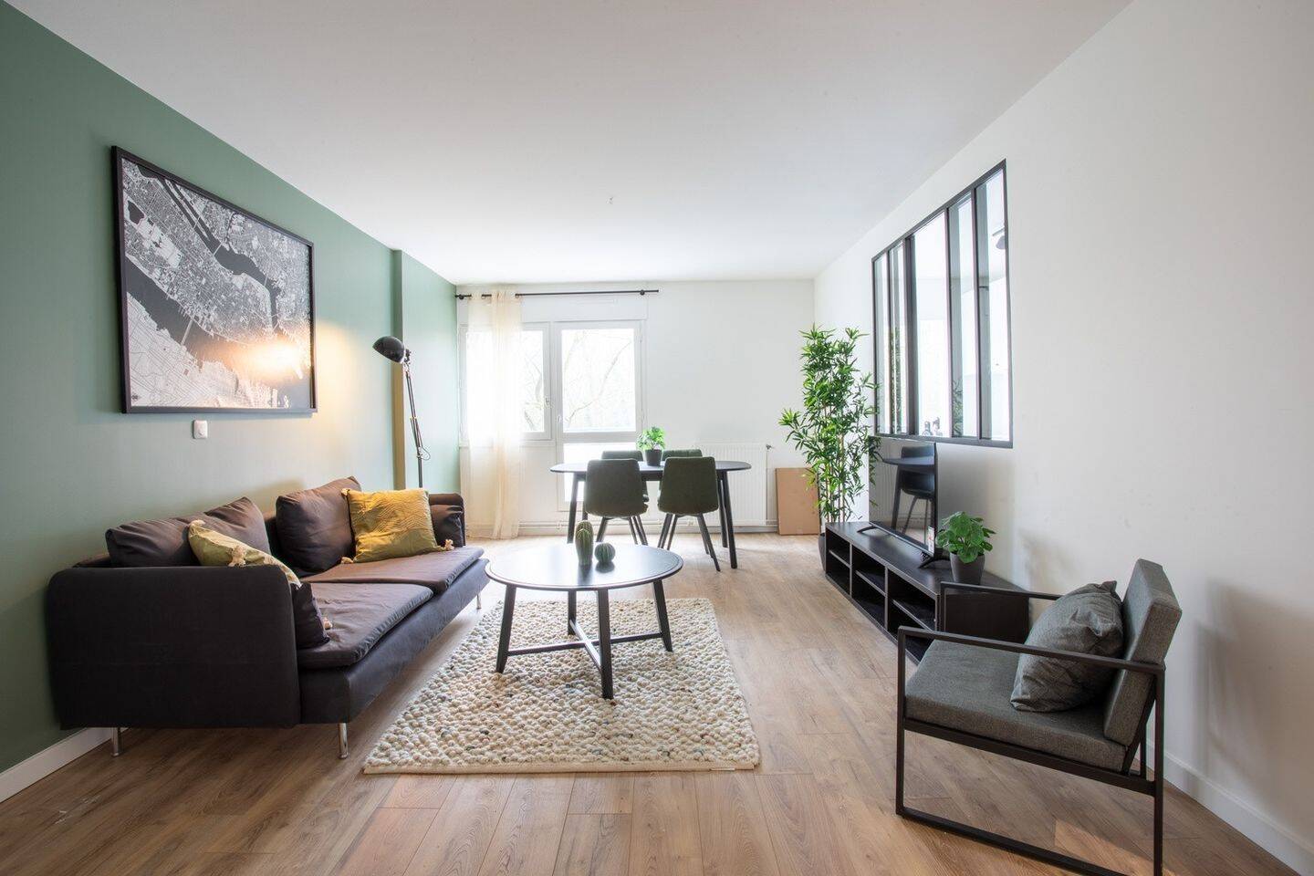 5 pièces 101 m² · à Noisy-le-Grand · 101 m² · 595 €