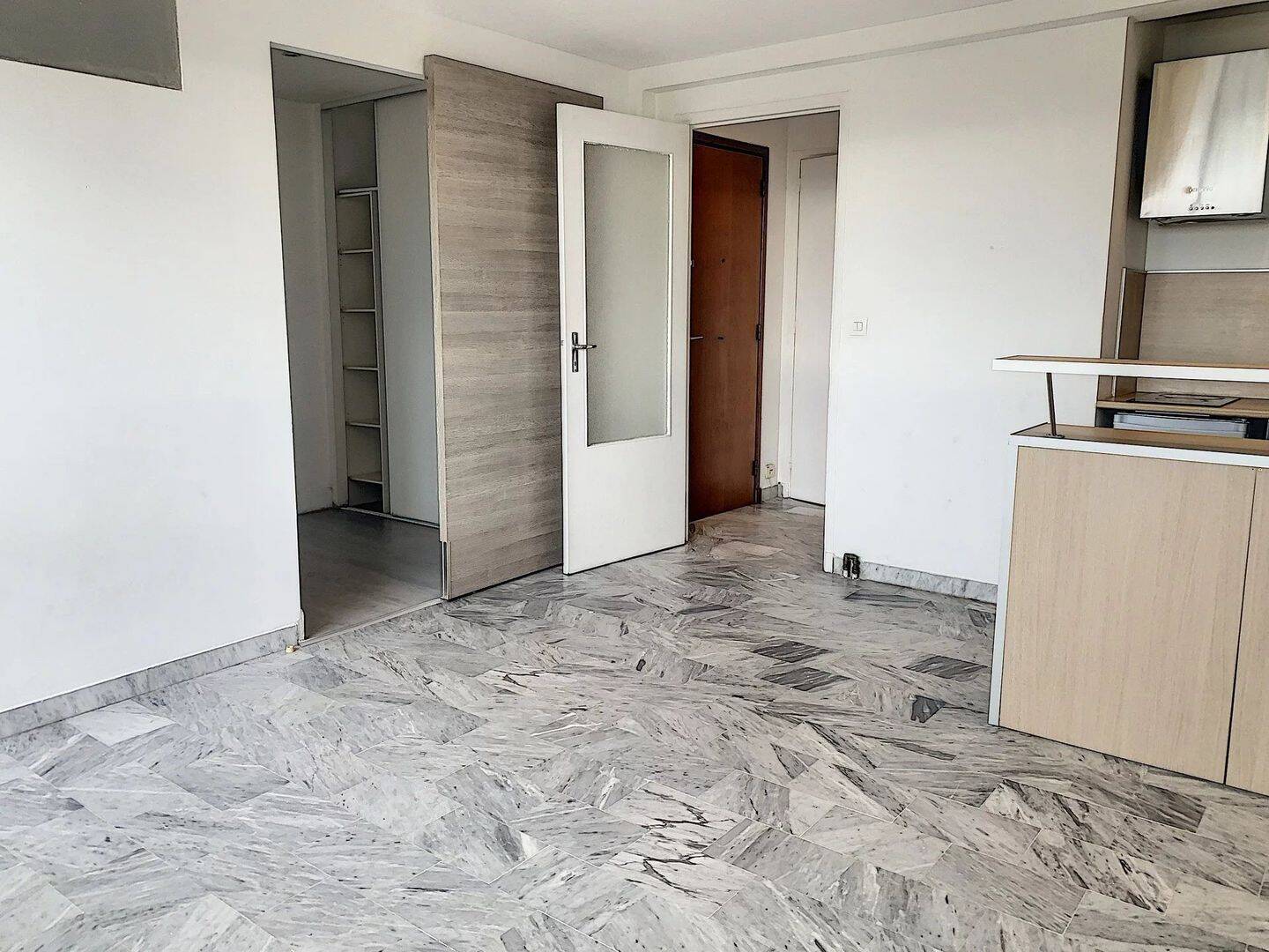 Appartement 2 pièces 30 m² · à Le Cannet · 30,2 m² · 729 €/mois