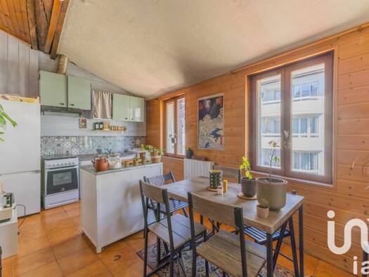 Appartement à vendre 121 000 € 1 pièce 35,7 m² Étage 1/3 Laurier-Les Charmettes Chambéry 73000