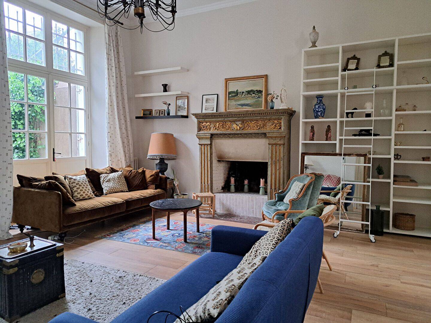 Maison 9 pièces 221 m² · à Nantes · 221,2 m² · 2 300 €/mois