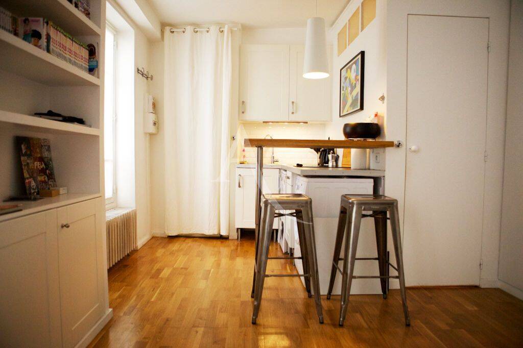 Appartement 1 pièce 27 m² · à Paris 18ème Arrondissement · 27,1 m² · 1 038 €