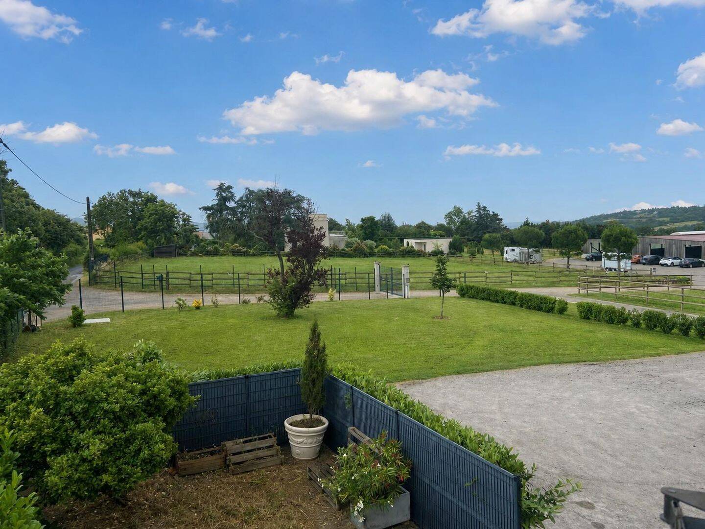 Appartement 4 pièces 85 m² · à Dommartin · 84,7 m² · 1 050 €