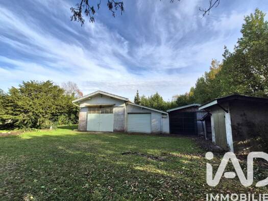 Terrain à vendre 140 000 € 1 774 m² de terrain Talais 33590