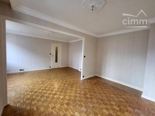 Appartement à vendre 79 000 € 2 pièces 1 chambre 51,8 m² Étage 4/7 Abbaye Grenoble 38100